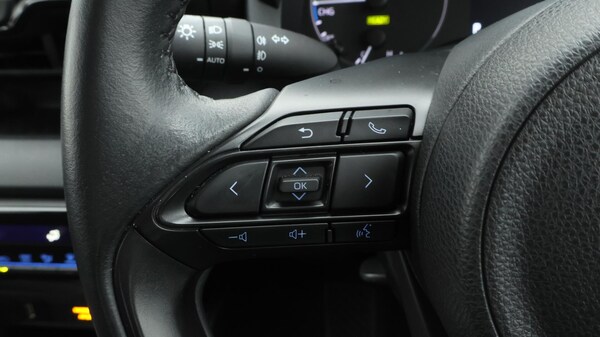 Used Mazda Mazda2 HYBRID 2022 for sale - 76200434: Photo 23