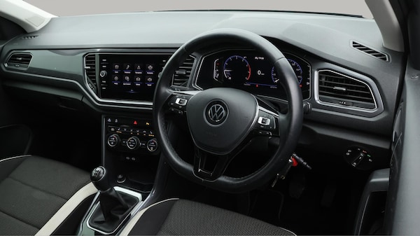 Used Volkswagen T-Roc 2021 for sale - 76214059: Photo 10