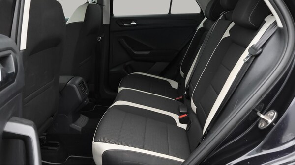 Used Volkswagen T-Roc 2021 for sale - 76214059: Photo 17