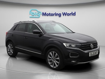 Used Volkswagen T-Roc 2021 for sale - 76214059: Photo