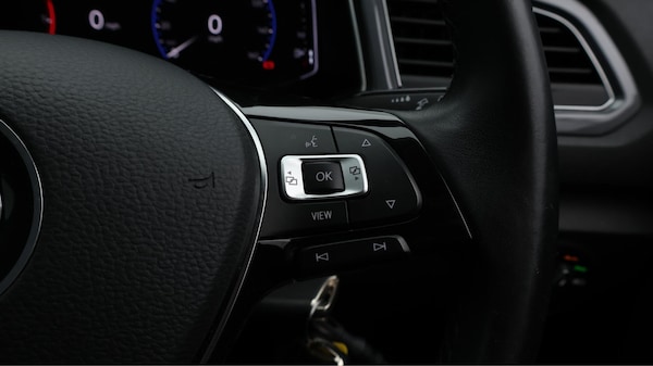 Used Volkswagen T-Roc 2021 for sale - 76214059: Photo 26
