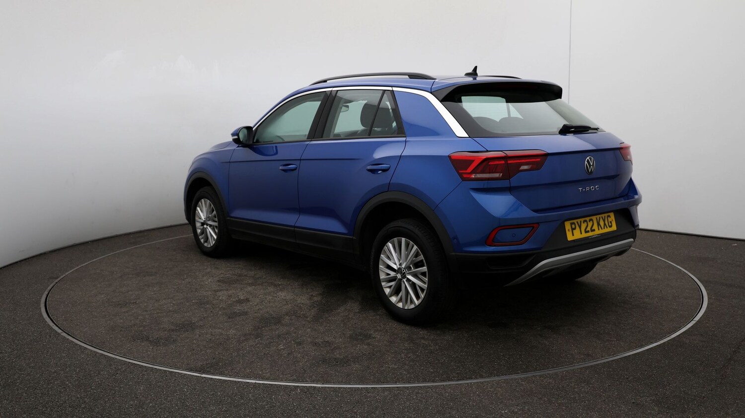 Used Volkswagen T-Roc for sale - 76808906: Photo 55