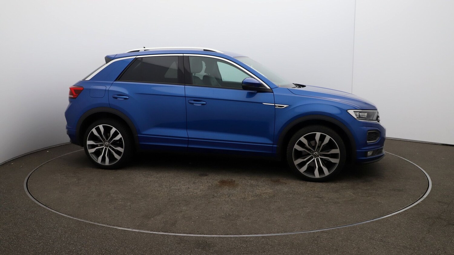 Used Volkswagen T-Roc for sale - 76808722: Photo 41