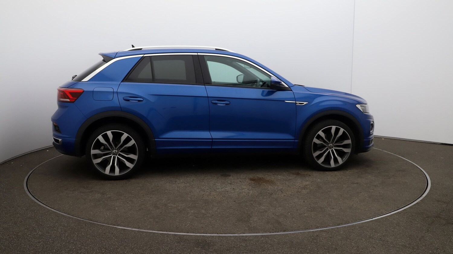 Used Volkswagen T-Roc for sale - 76808722: Photo 43