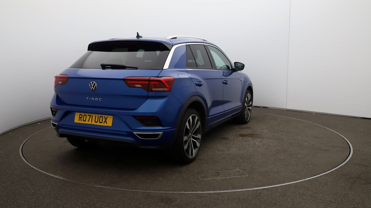 Used Volkswagen T-Roc for sale - 76808722: Photo 48