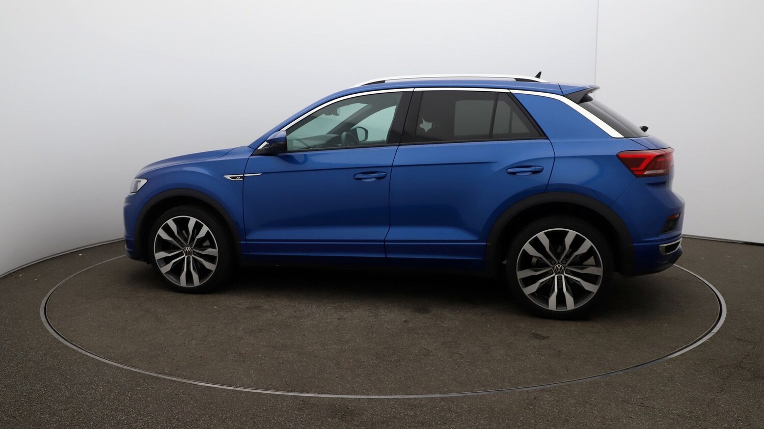 Used Volkswagen T-Roc for sale - 76808722: Photo 51