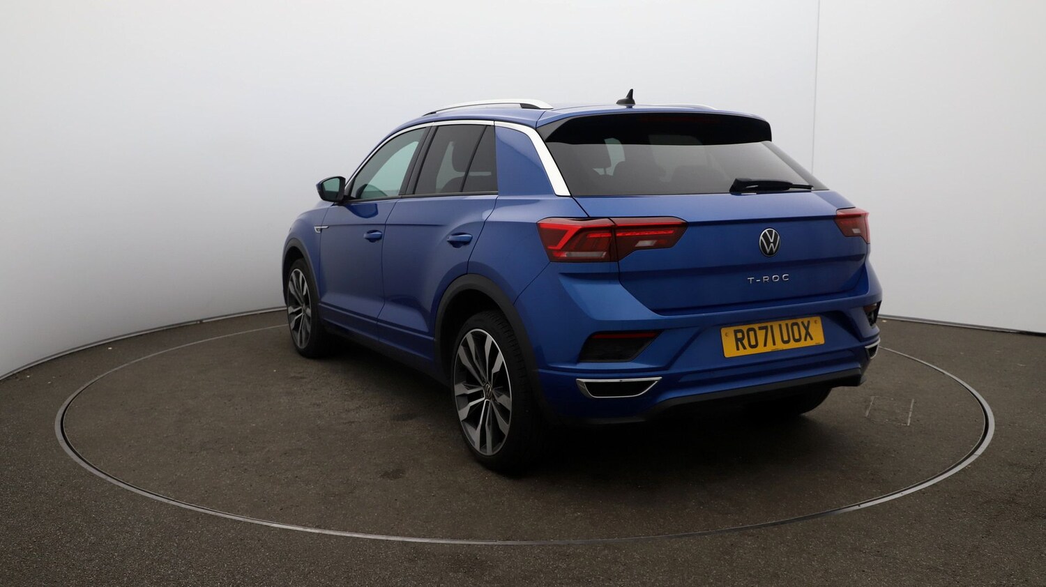 Used Volkswagen T-Roc for sale - 76808722: Photo 54