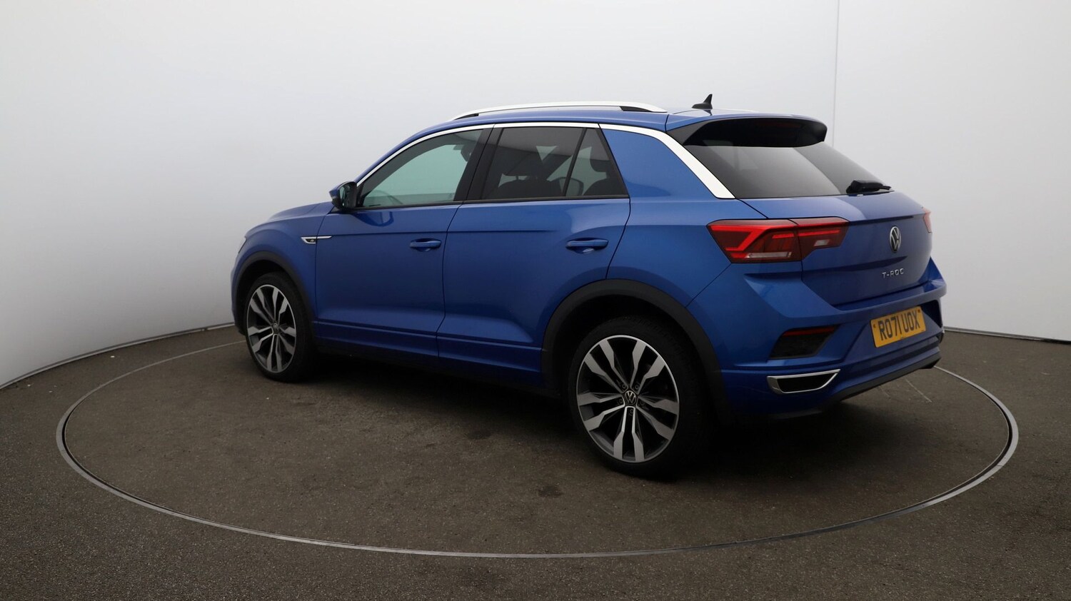 Used Volkswagen T-Roc for sale - 76808722: Photo 56