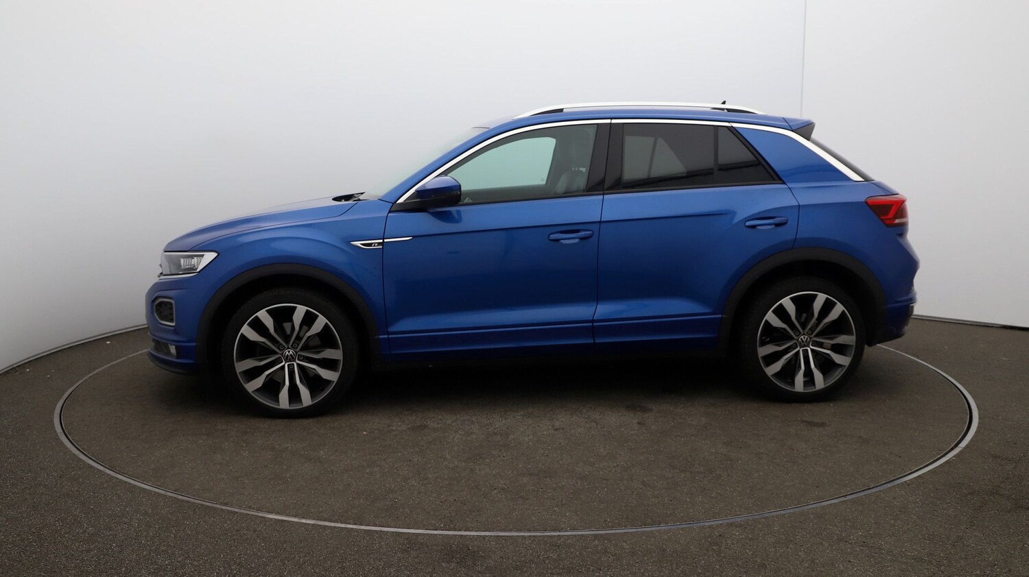 Used Volkswagen T-Roc for sale - 76808722: Photo 58