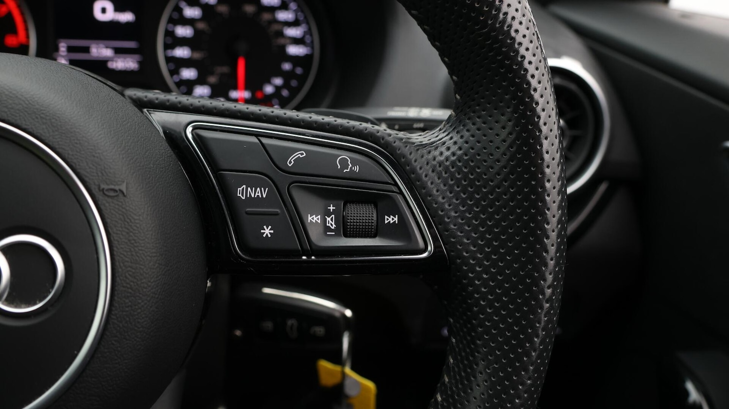 Used Audi Q2 2020 for sale - 76701933: Photo 26