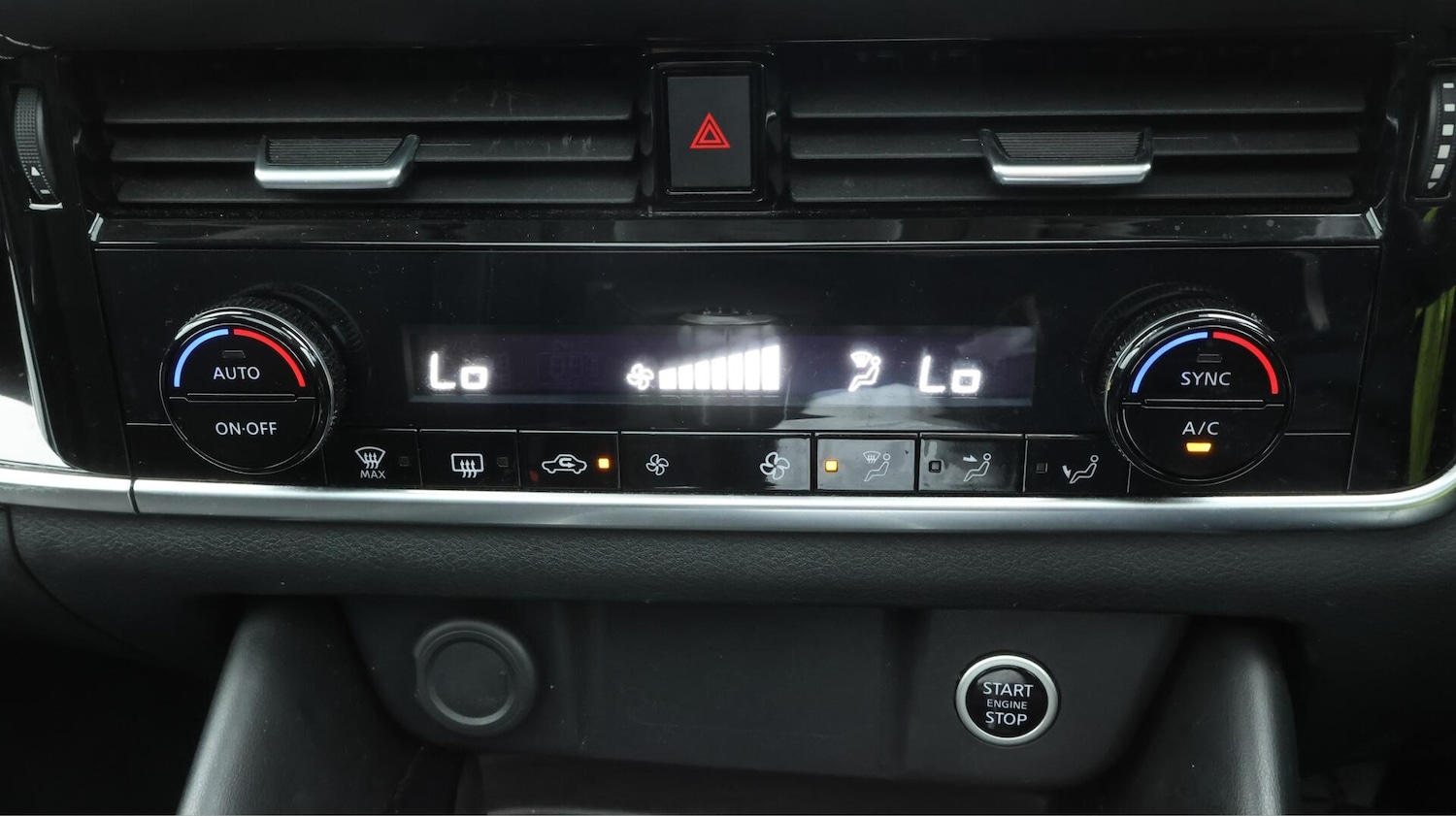 Used Nissan Qashqai for sale - 76200955: Photo 13