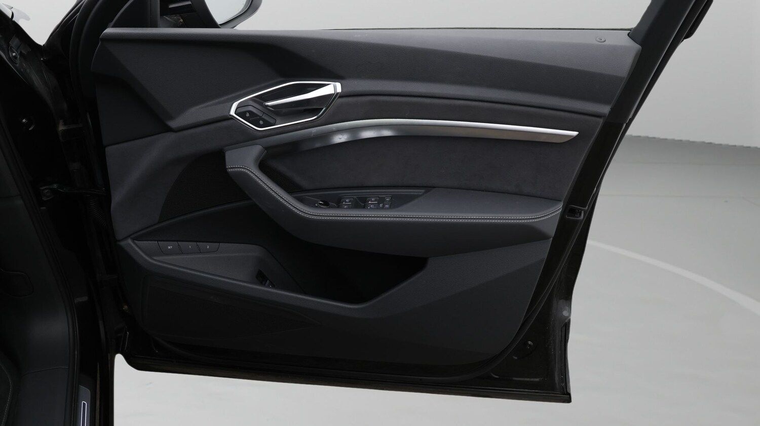 Used Audi e-tron 2022 for sale - 77251375: Photo 15