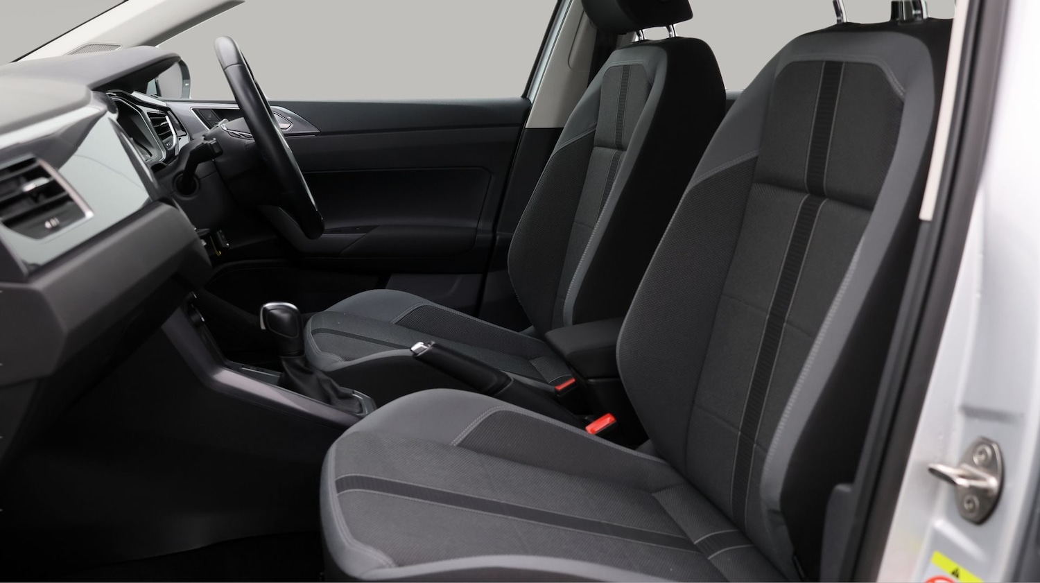 Used Volkswagen Polo 2021 for sale - 77607025: Photo 14