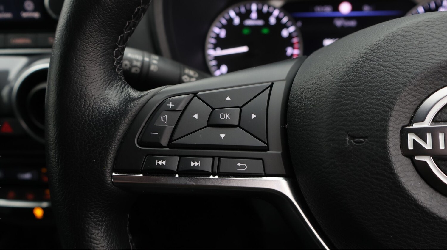 Used Nissan Juke 2024 for sale - 77844549: Photo 23