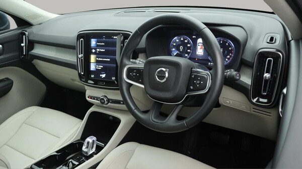 Used Volvo XC40 2020 for sale - 76214506: Photo 10