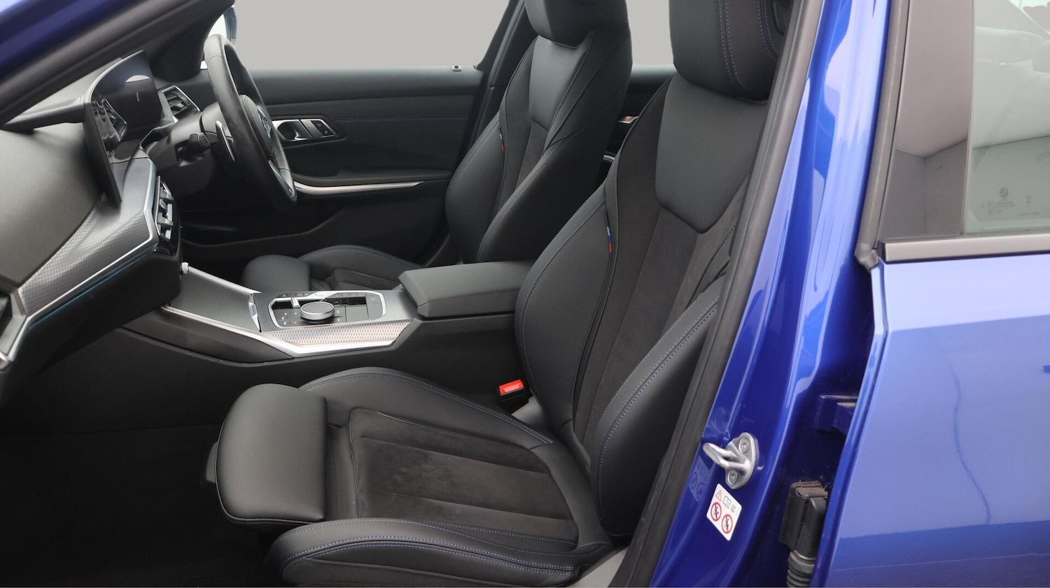 Used BMW 3 Series 2023 for sale - 76398328: Photo 15