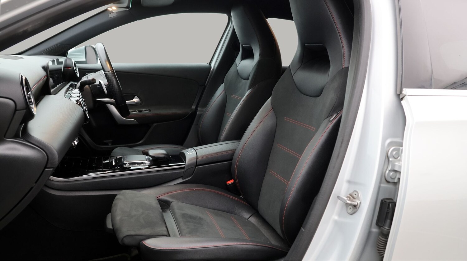 Used Mercedes-Benz A-Class 2021 for sale - 77729231: Photo 14