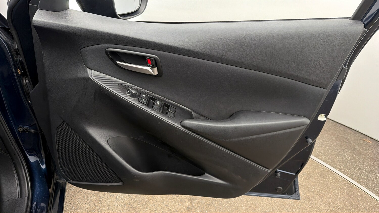 Used Mazda Mazda2 2024 for sale - 77919189: Photo 14