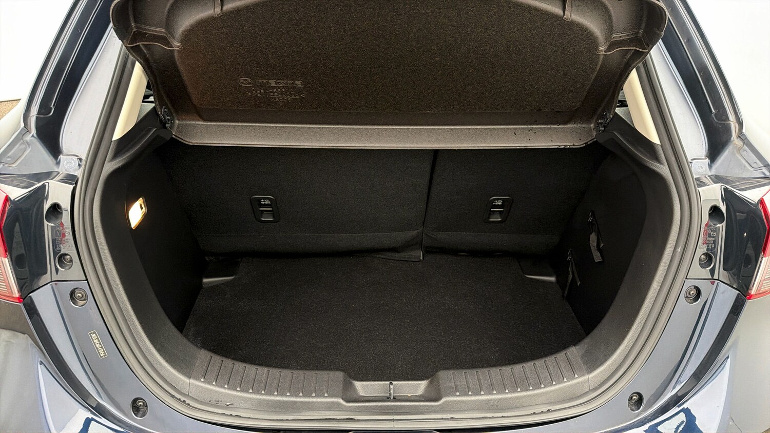 Used Mazda Mazda2 2024 for sale - 77919189: Photo 16