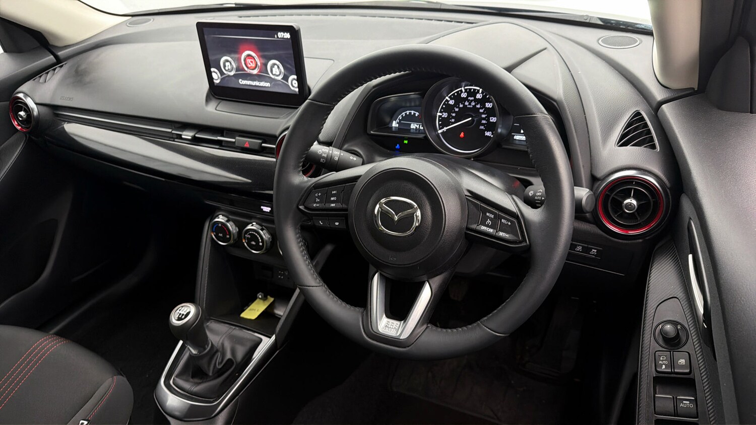 Used Mazda Mazda2 2024 for sale - 77919189: Photo 9