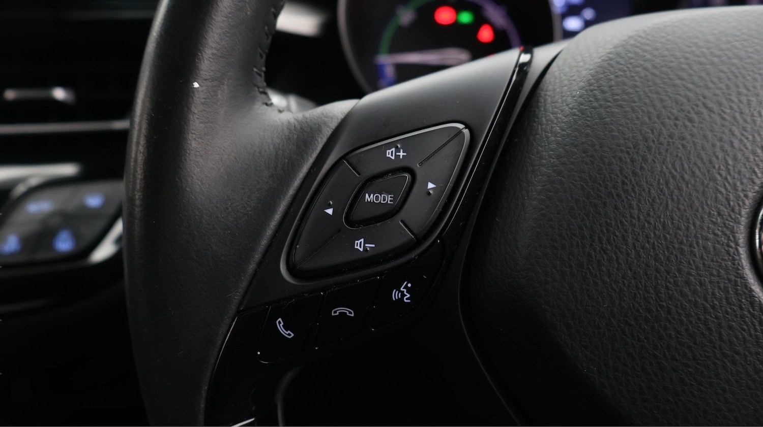 Used Toyota C-HR 2022 for sale - 77199257: Photo 21