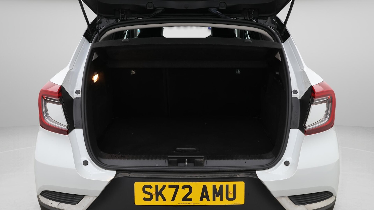 Used Renault Captur 2022 for sale - 76633818: Photo 18