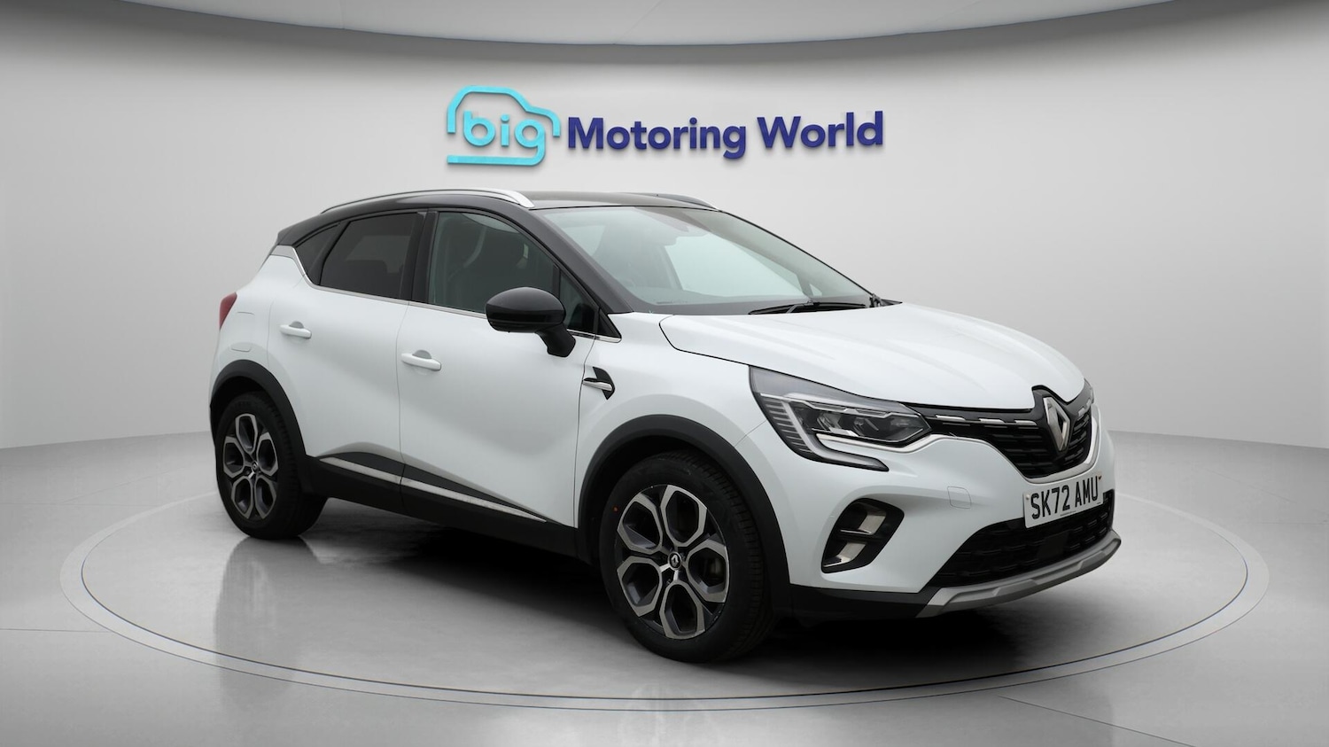 Used Renault Captur 2022 for sale - 76633818: Photo 2