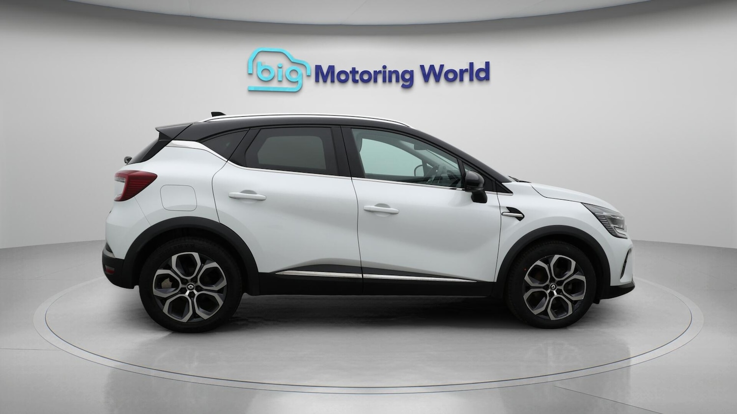 Used Renault Captur 2022 for sale - 76633818: Photo 9