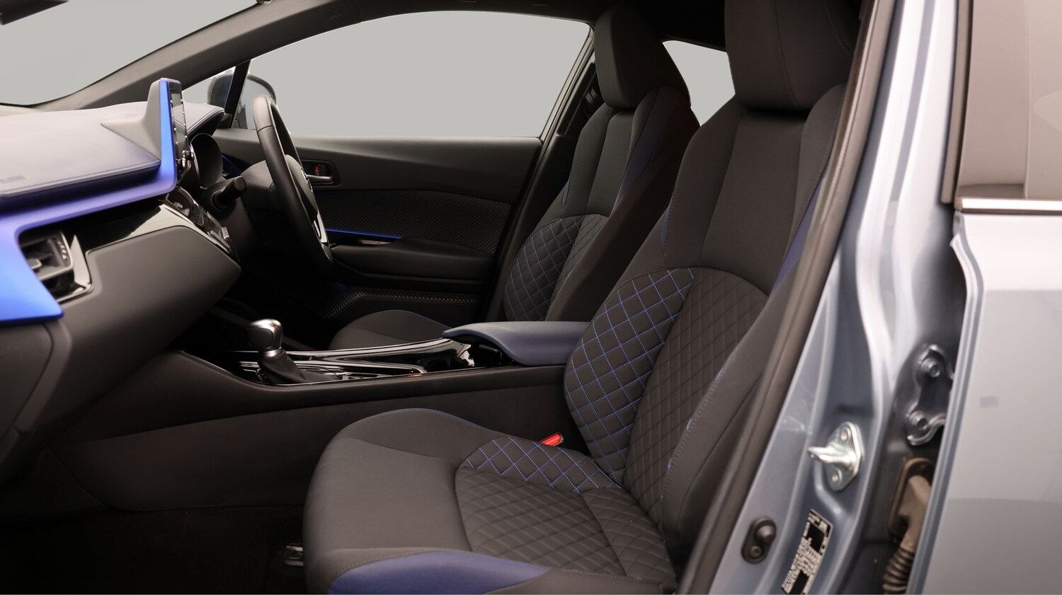 Used Toyota C-HR 2020 for sale - 77282568: Photo 14