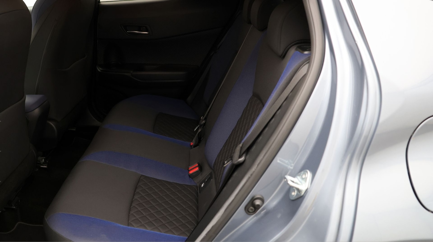 Used Toyota C-HR 2020 for sale - 77282568: Photo 16