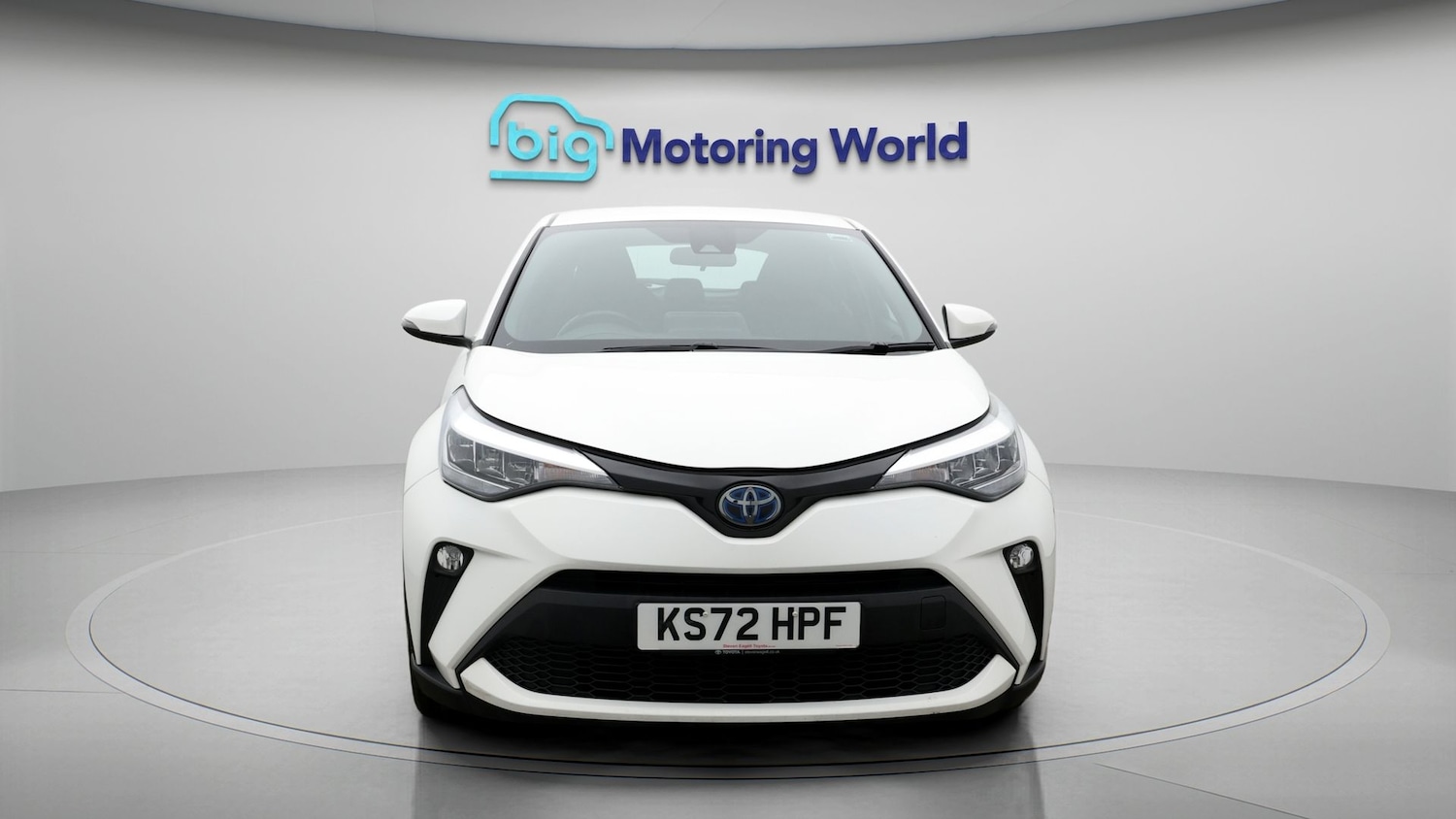 Used Toyota C-HR 2023 for sale - 77382823: Photo 2