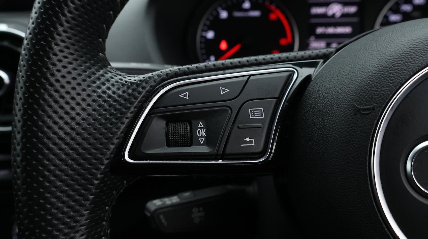 Used Audi Q2 2020 for sale - 76433301: Photo 24