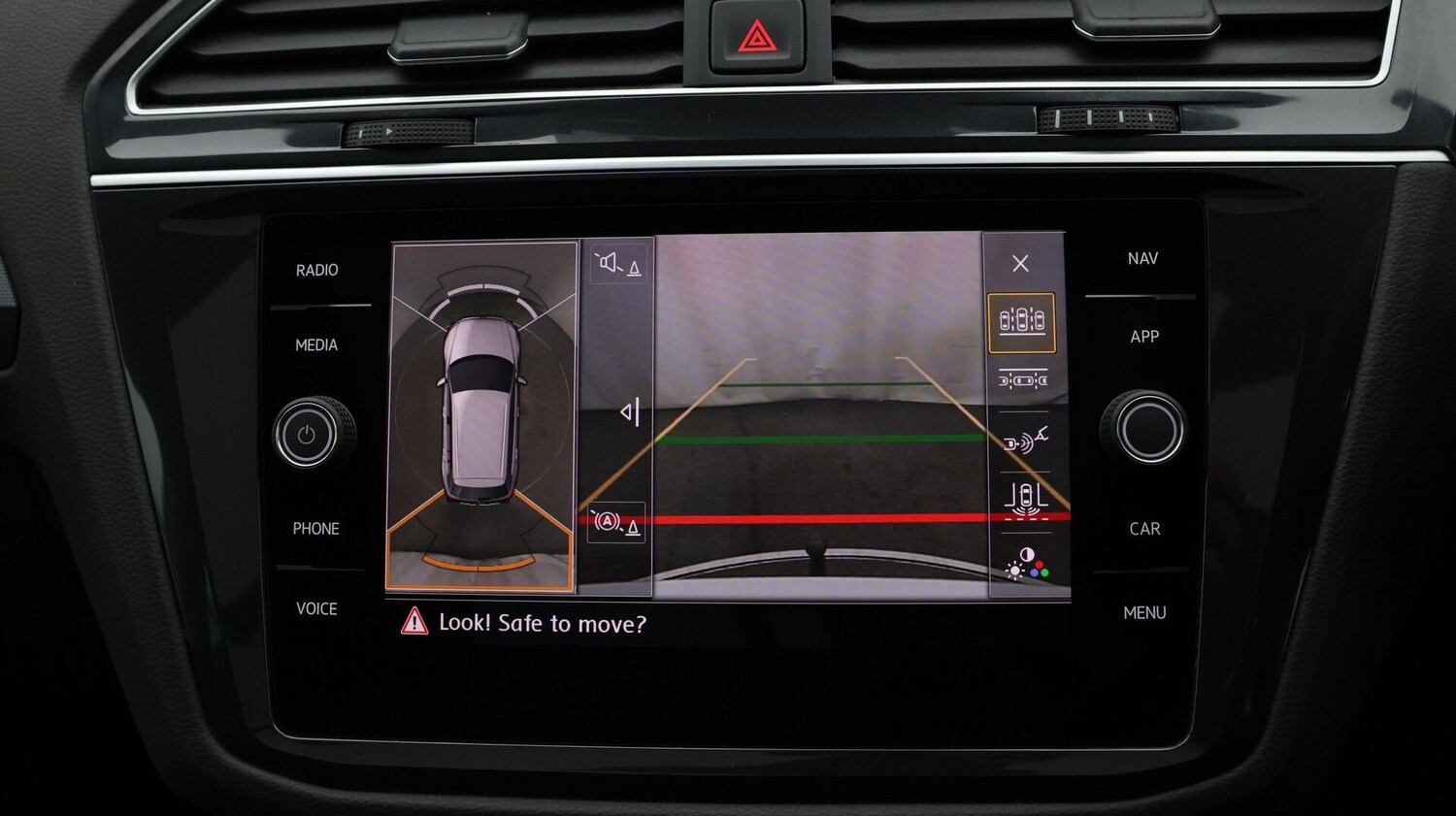 Used Volkswagen Tiguan 2020 for sale - 77247738: Photo 29