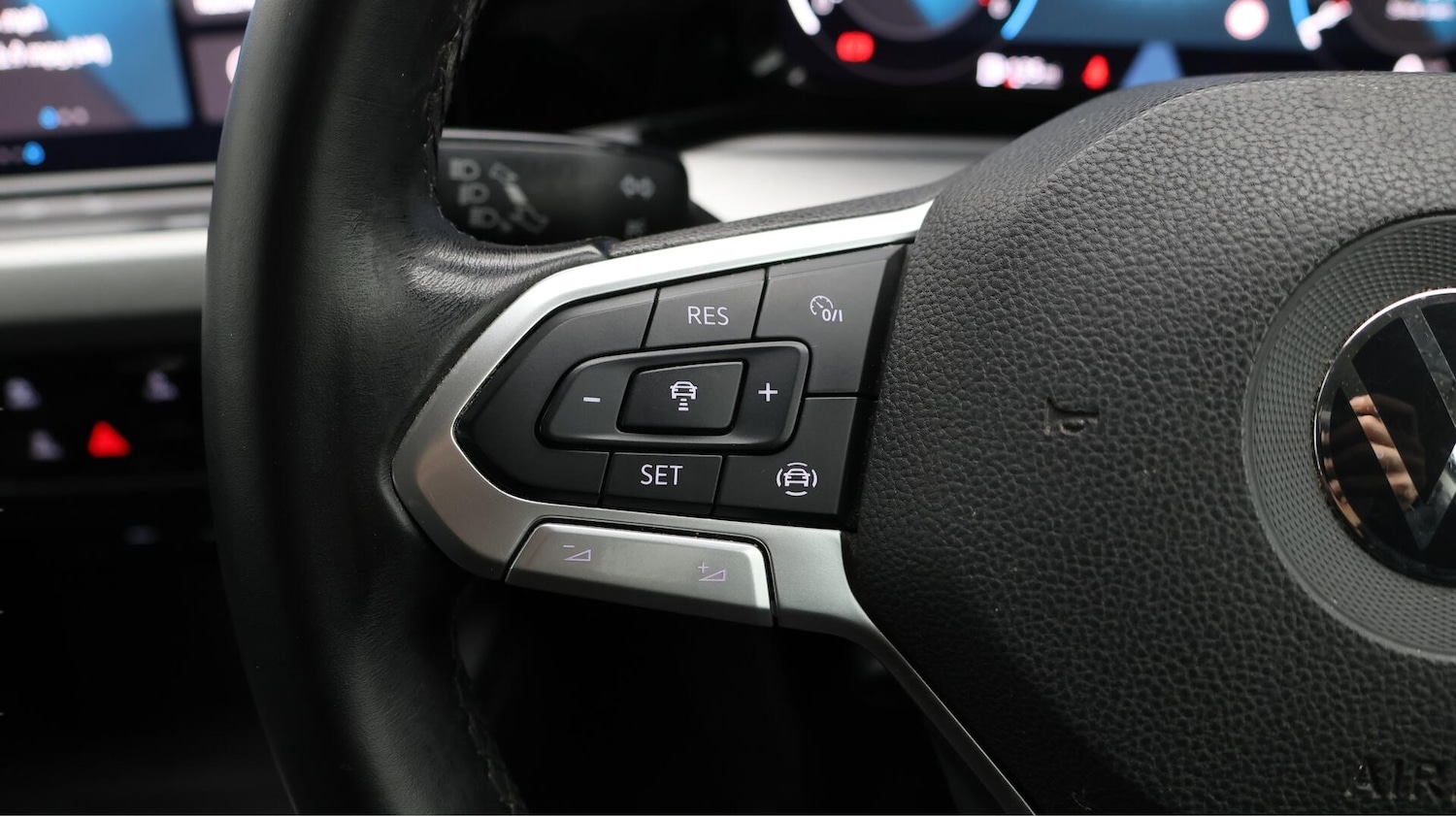 Used Volkswagen Golf for sale - 76728123: Photo 23