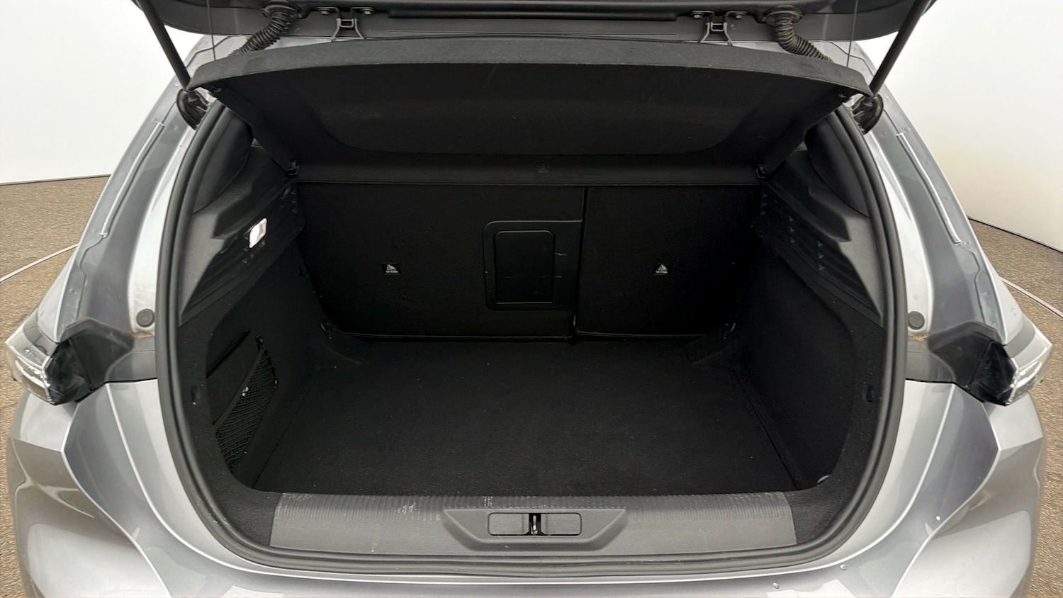 Used Peugeot 308 2024 for sale - 77998619: Photo 16