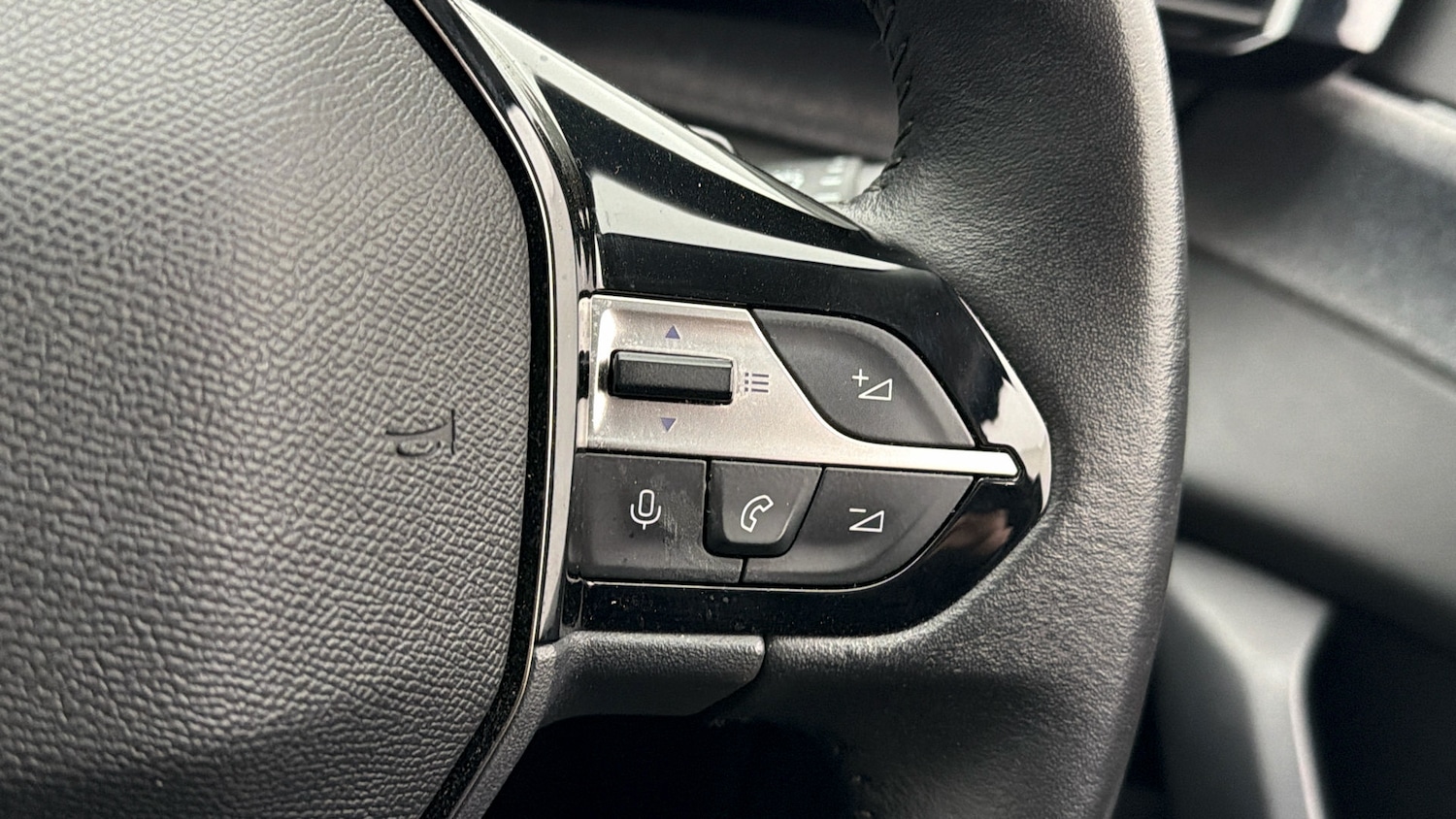 Used Peugeot 308 2024 for sale - 77998619: Photo 23