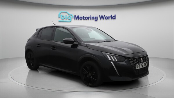 Used Peugeot 208 2022 for sale - 76306855: Photo 2