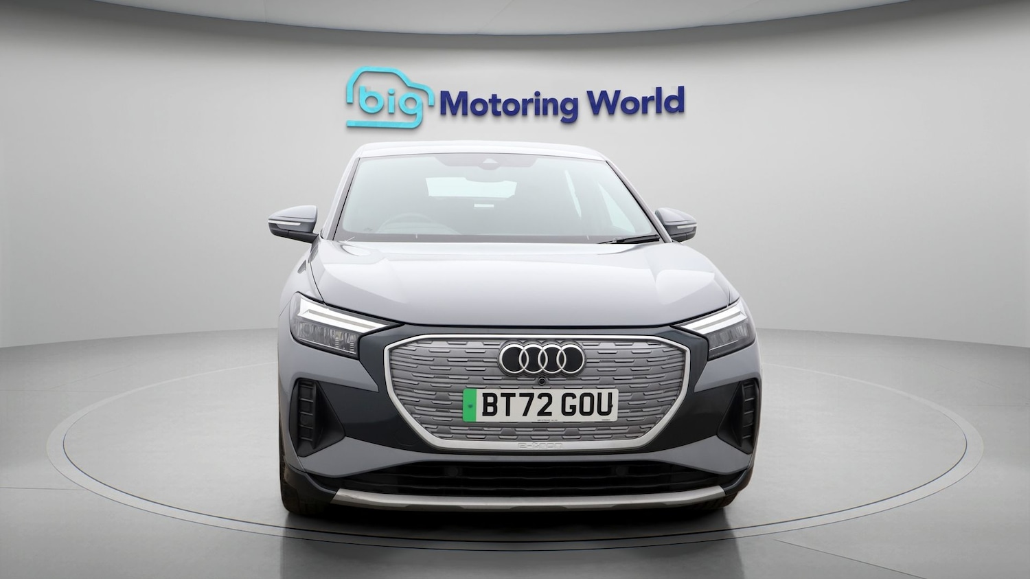 Used Audi Q4 e-tron 2022 for sale - 77460137: Photo 2