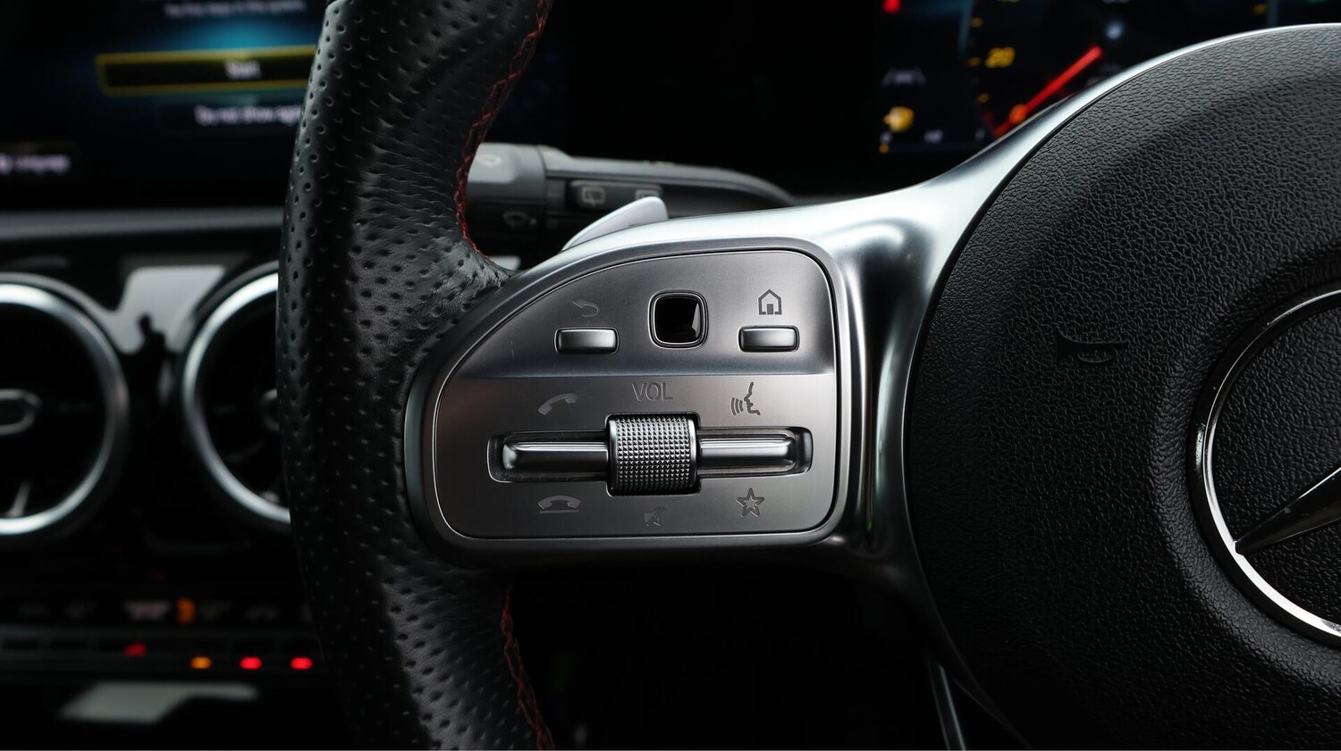 Used Mercedes-Benz A-Class 2020 for sale - 76326410: Photo 23