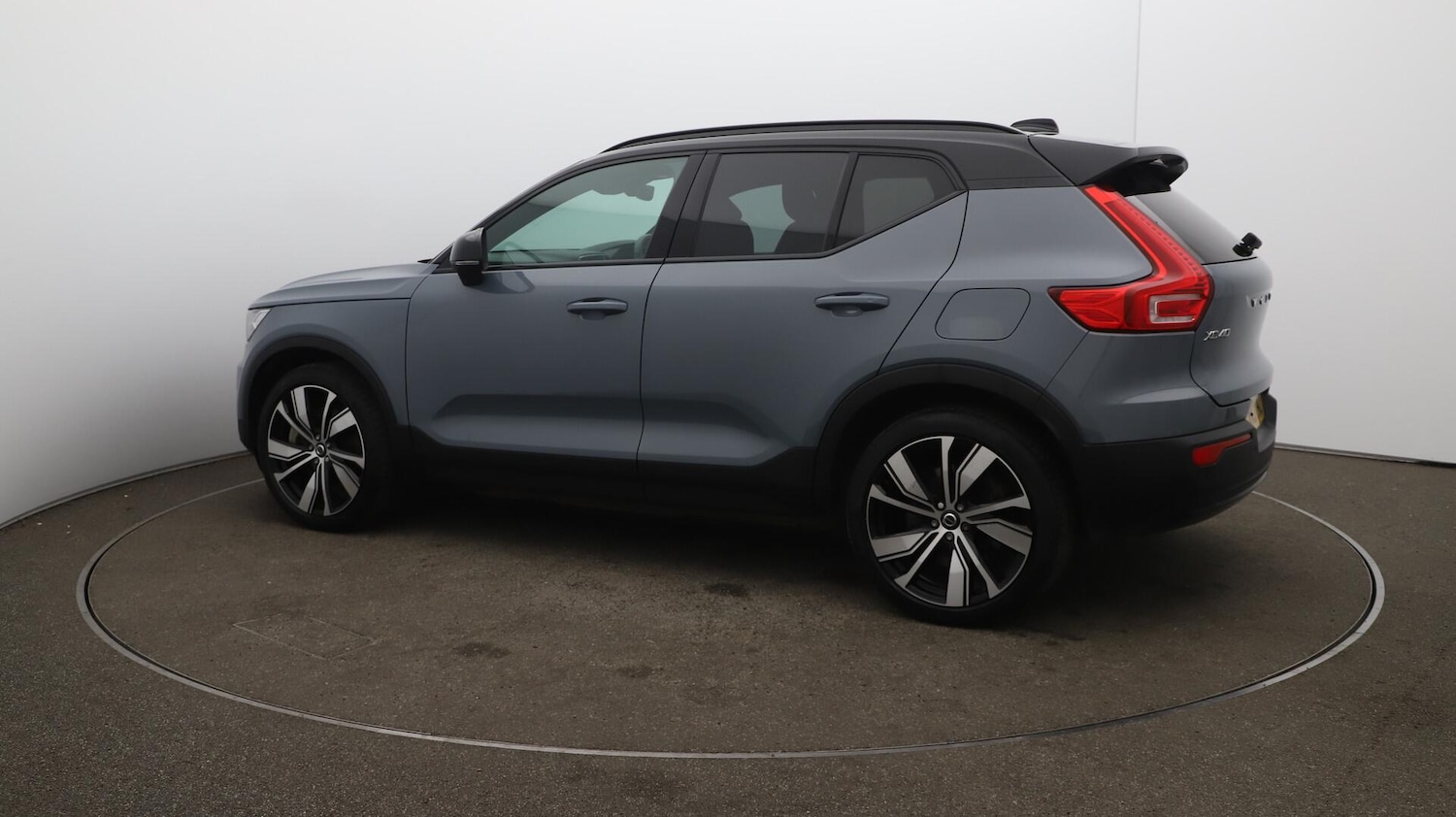 Used Volvo XC40 2021 for sale - 76122074: Photo 34
