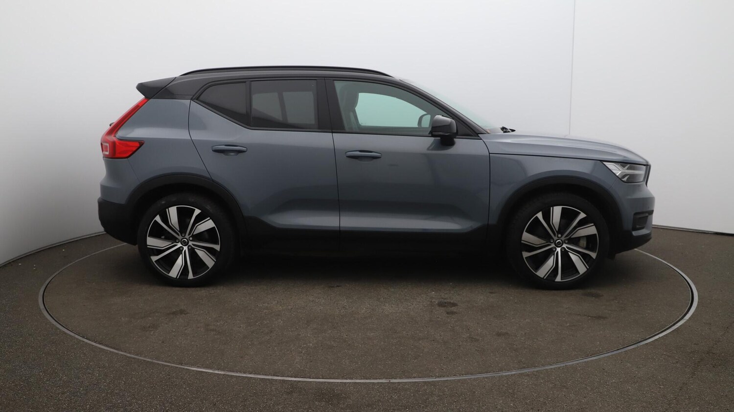 Used Volvo XC40 2021 for sale - 76122074: Photo 38