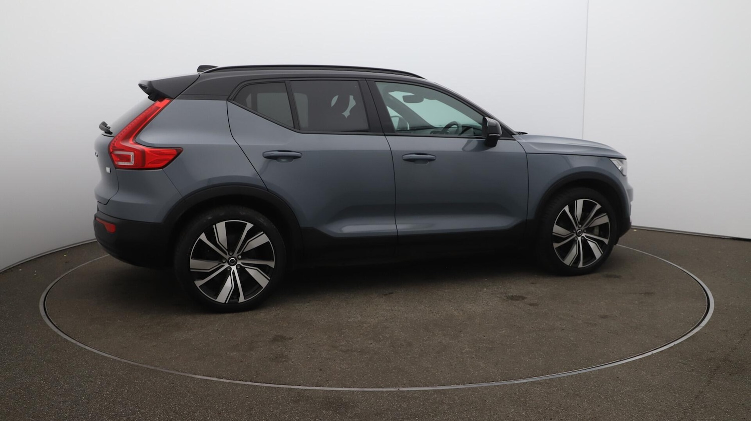 Used Volvo XC40 2021 for sale - 76122074: Photo 42