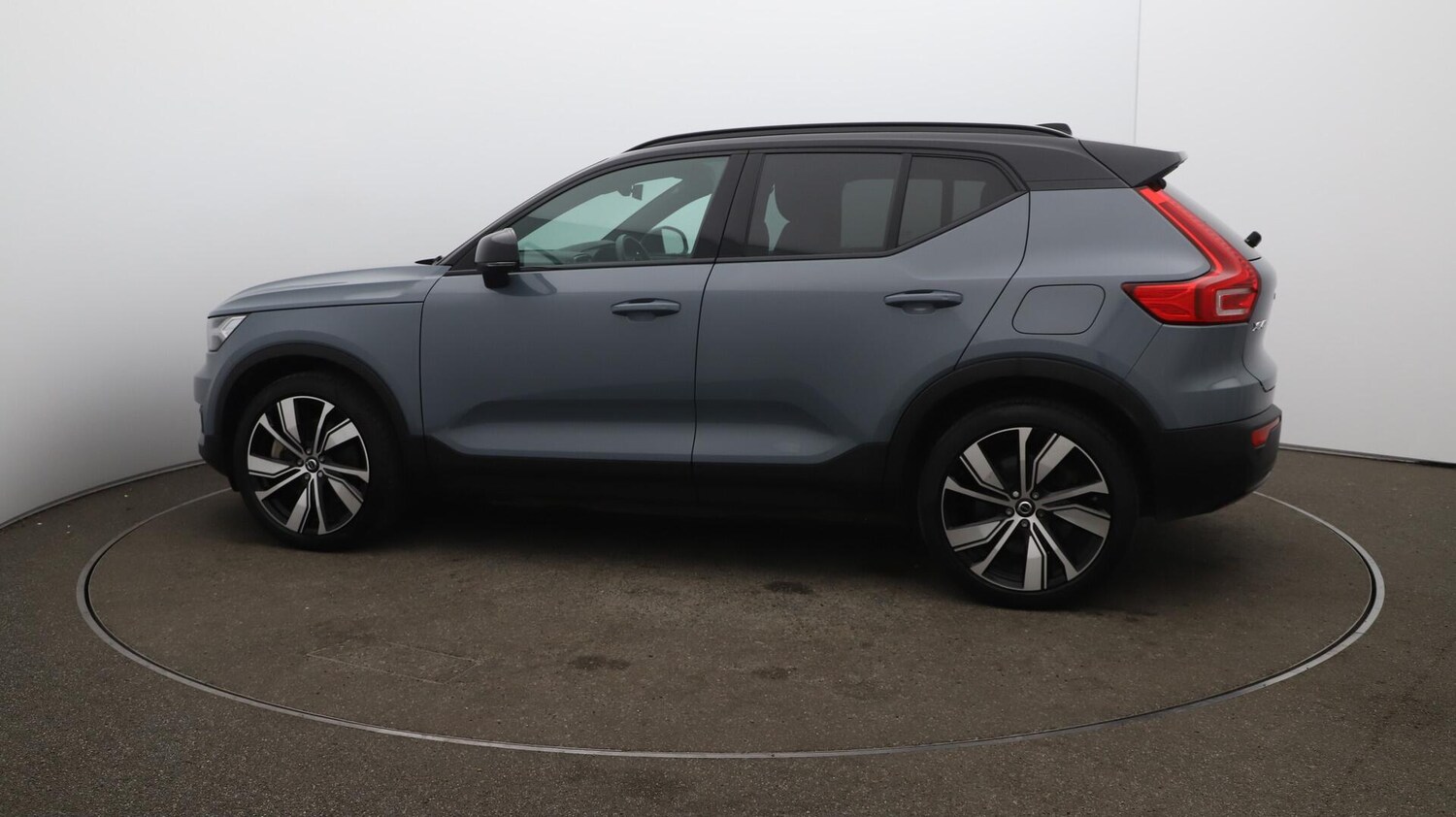 Used Volvo XC40 2021 for sale - 76122074: Photo 57
