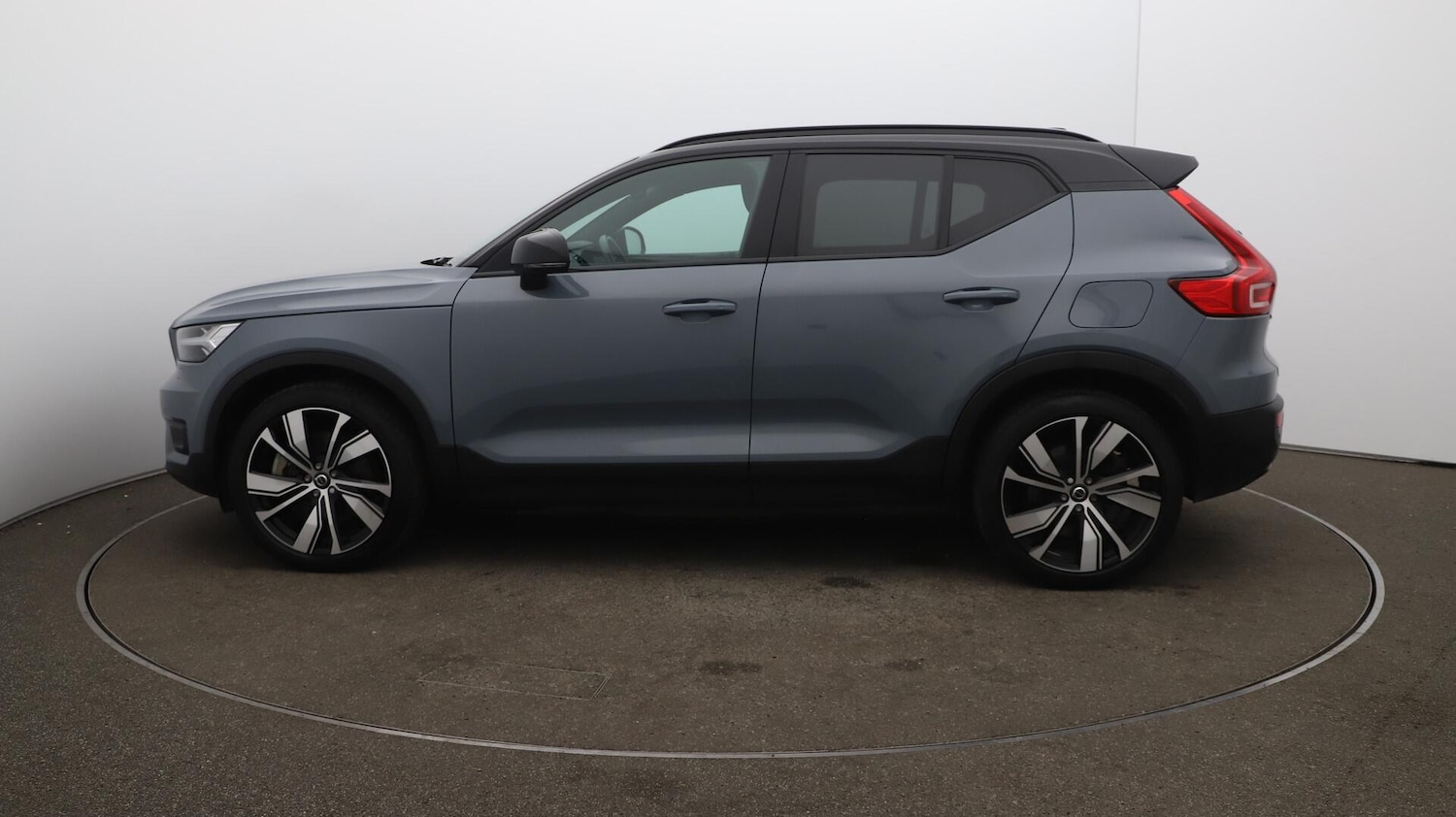 Used Volvo XC40 2021 for sale - 76122074: Photo 66