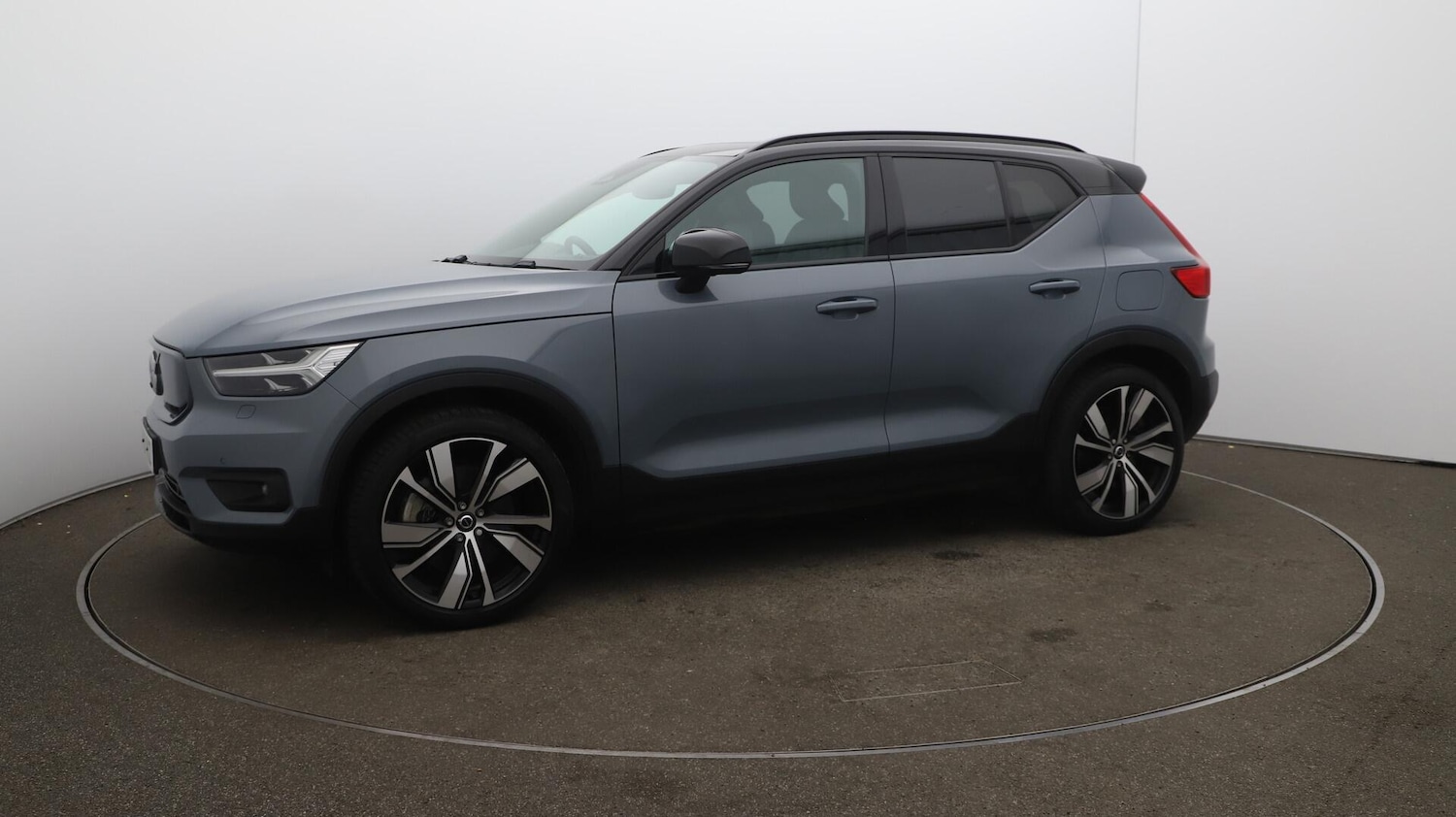 Used Volvo XC40 2021 for sale - 76122074: Photo 69