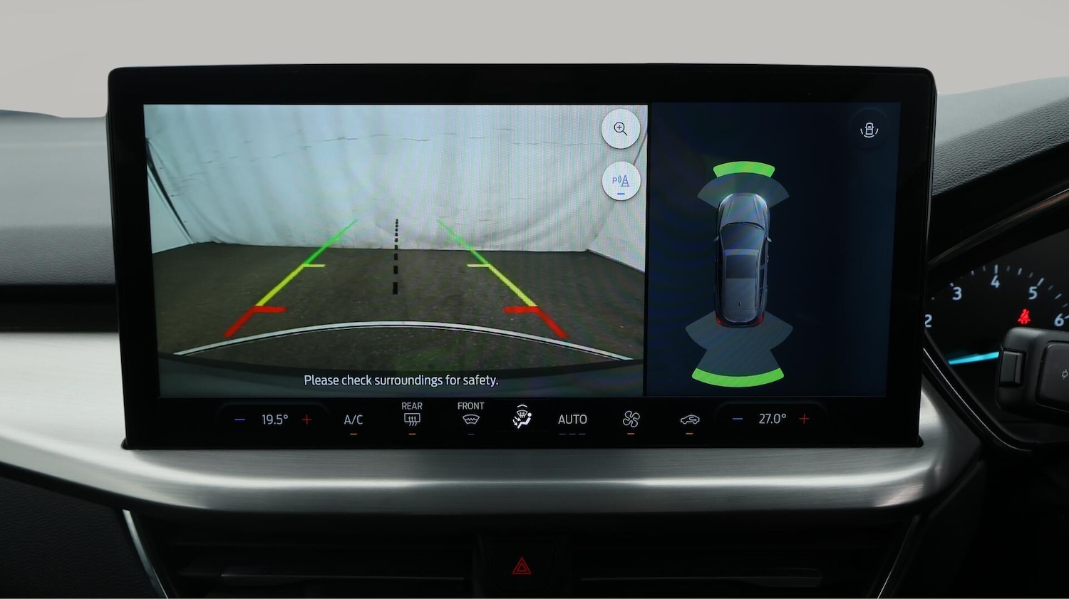 Used Ford Focus 2023 for sale - 76432709: Photo 25