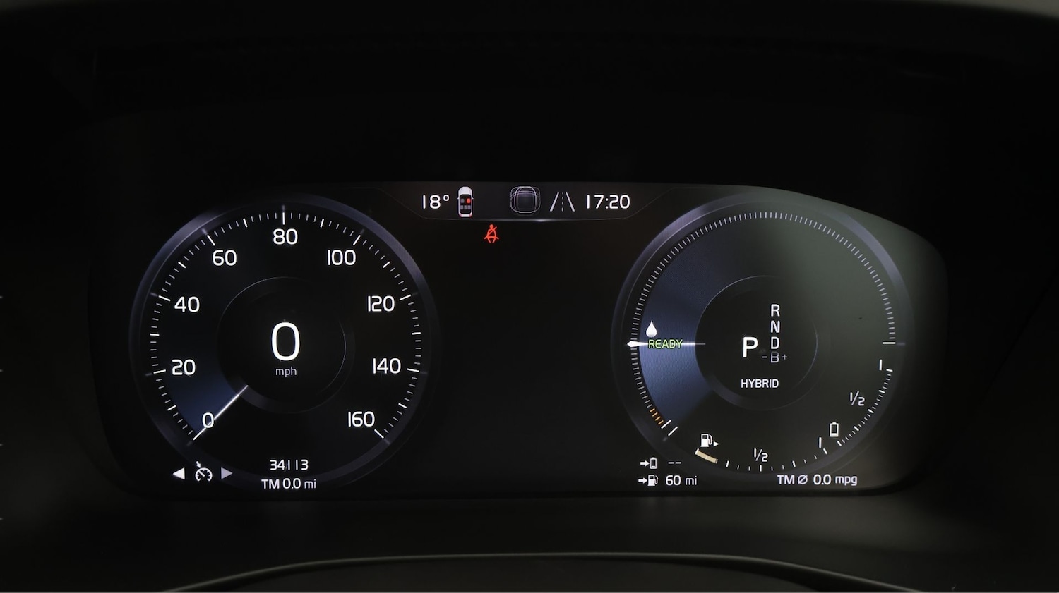 Used Volvo XC40 2023 for sale - 77831946: Photo 10