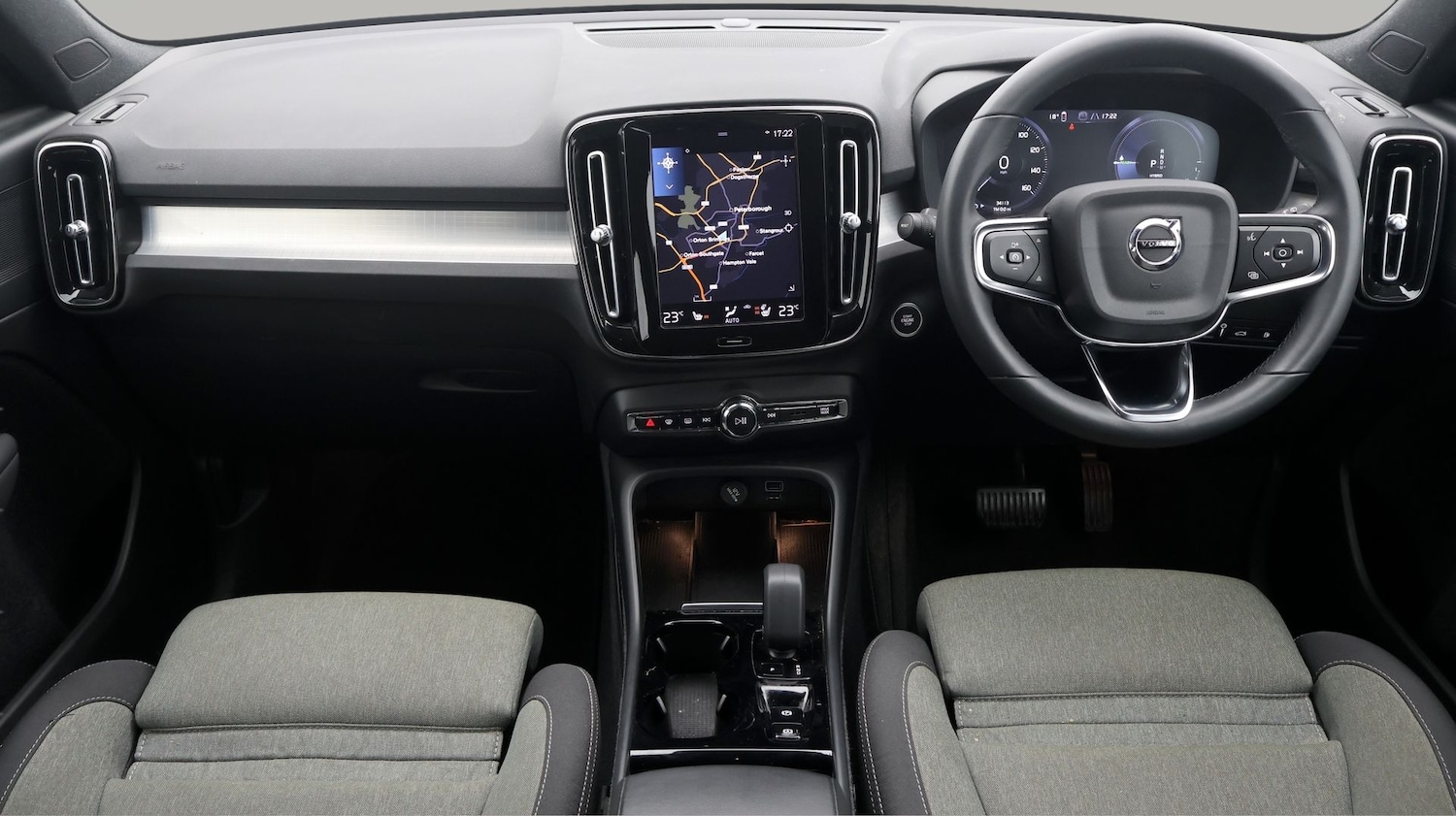 Used Volvo XC40 2023 for sale - 77831946: Photo 13