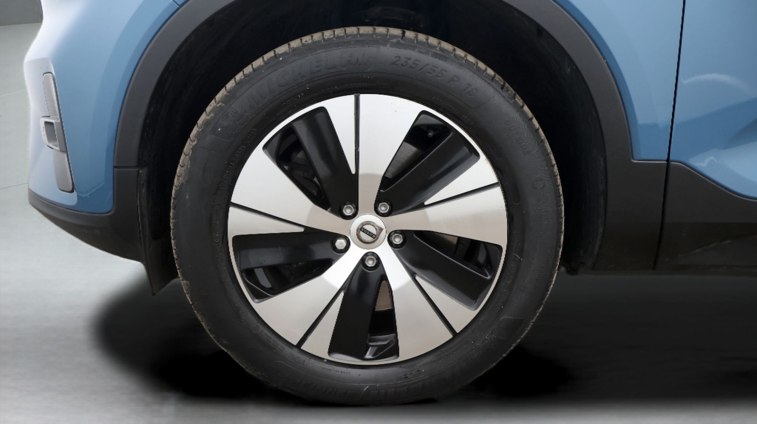 Used Volvo XC40 2023 for sale - 77831946: Photo 18