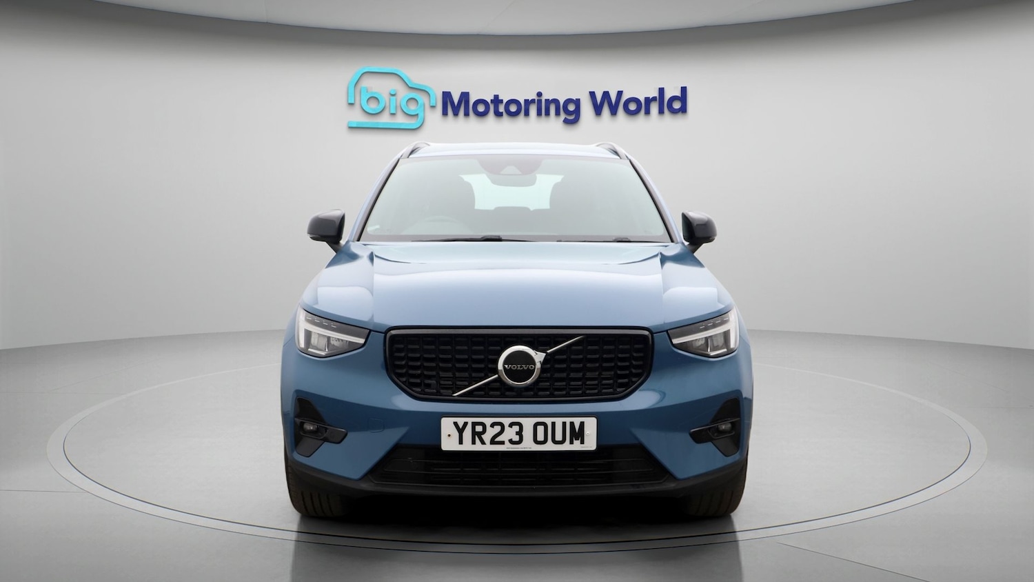 Used Volvo XC40 2023 for sale - 77831946: Photo 2